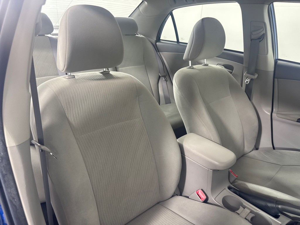 2010 Toyota Corolla Image 23