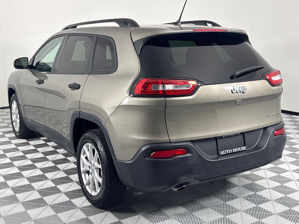 2016 Jeep Cherokee Image 5