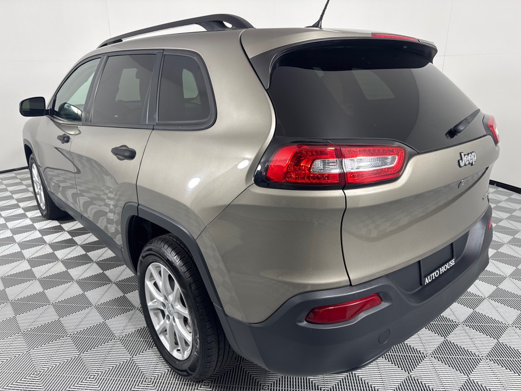 2016 Jeep Cherokee Image 6