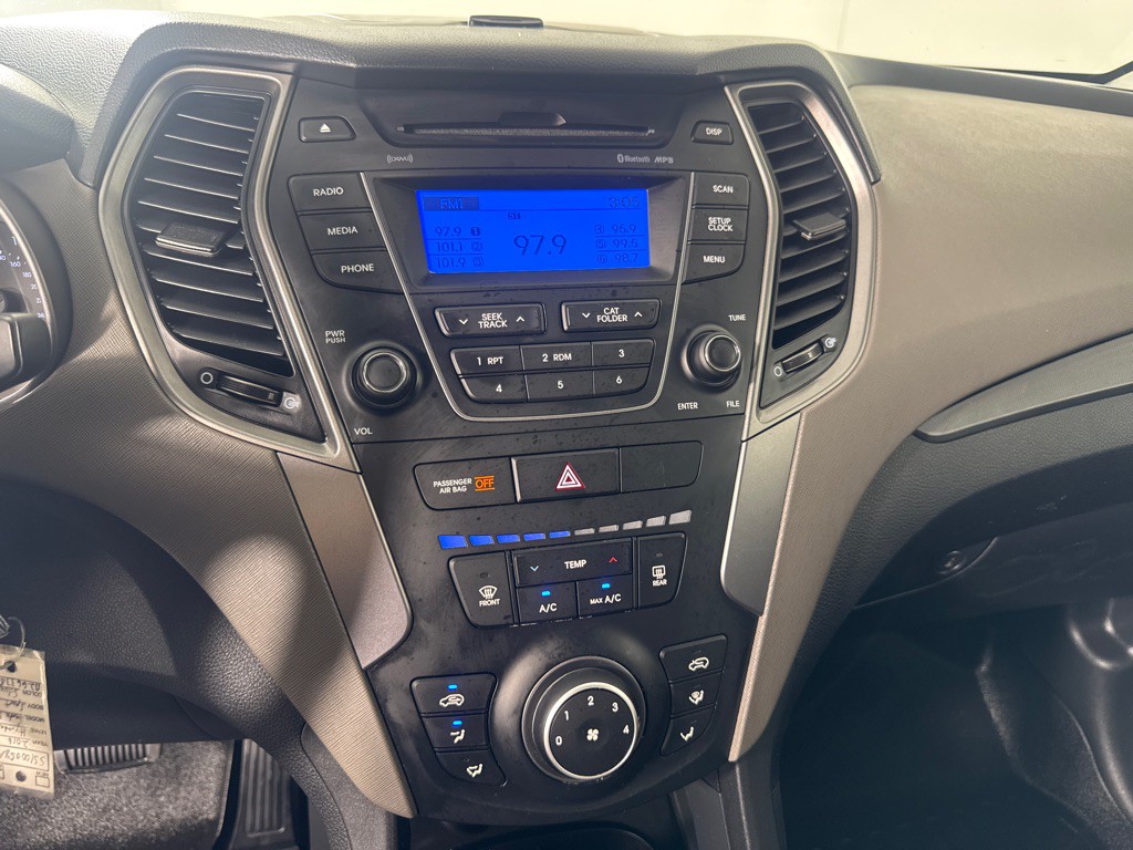 2016 Hyundai Santa Fe Sport Image 12