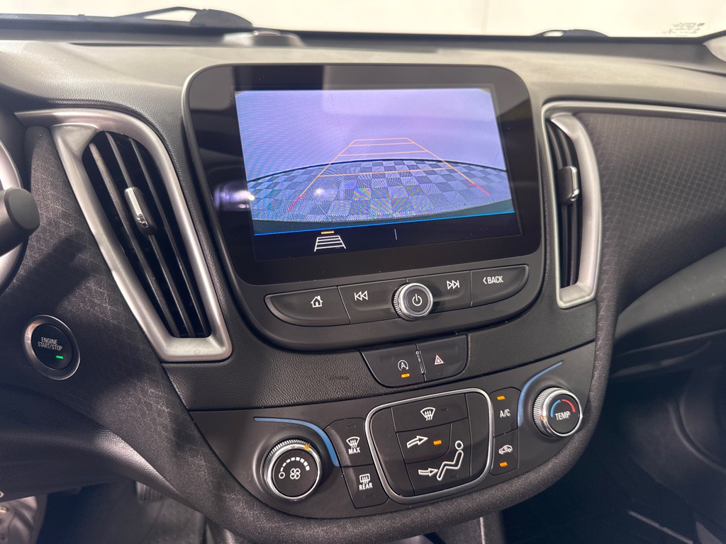 2020 Chevrolet Malibu Image 18
