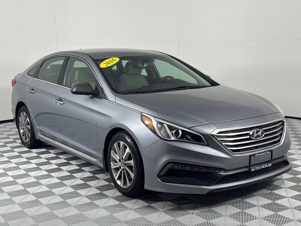 2016 Hyundai Sonata Image 3
