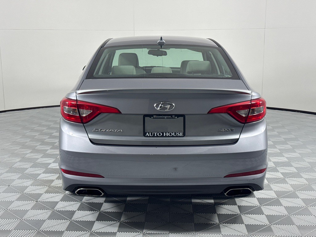 2016 Hyundai Sonata Image 6