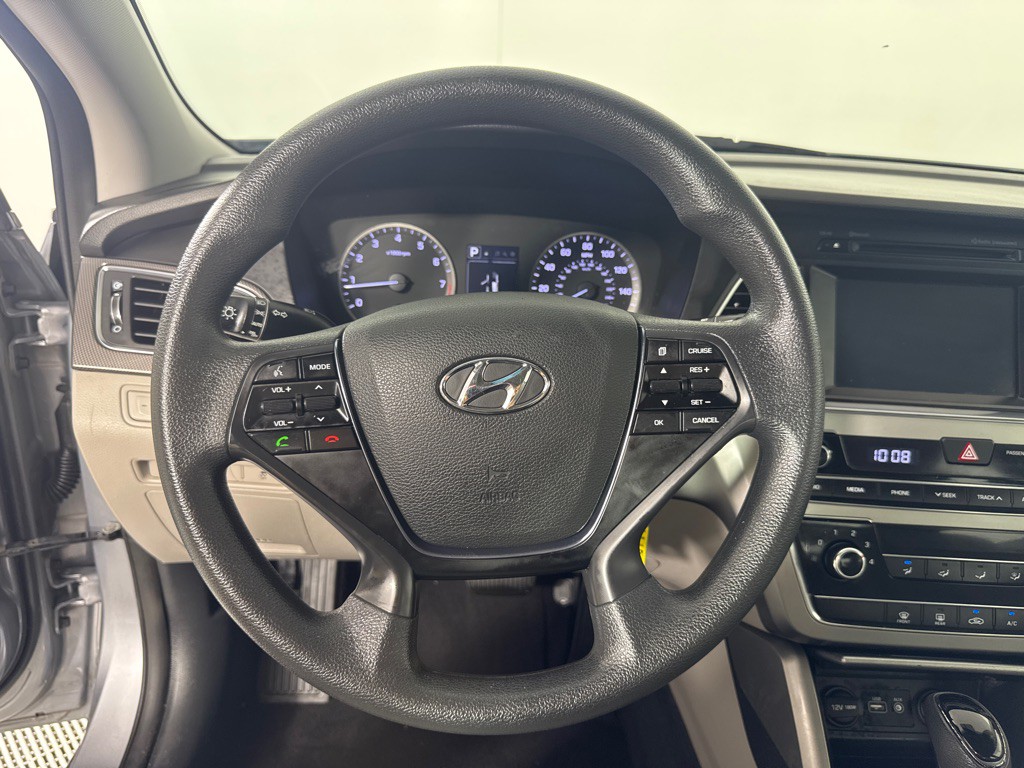 2016 Hyundai Sonata Image 10