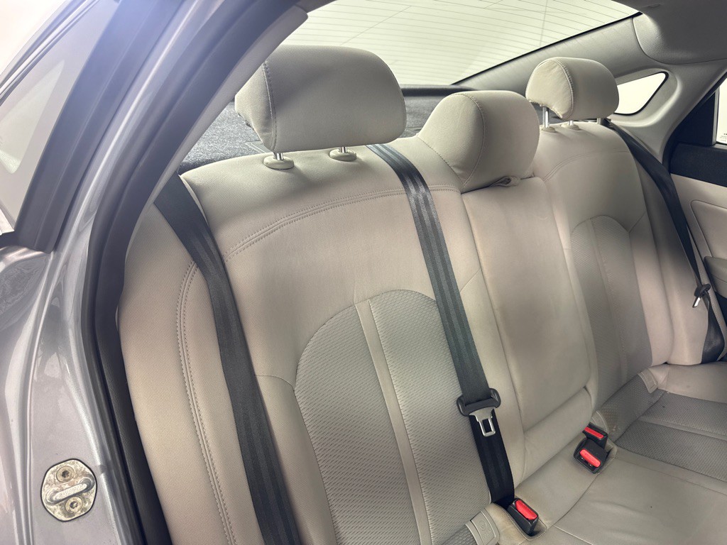2016 Hyundai Sonata Image 16