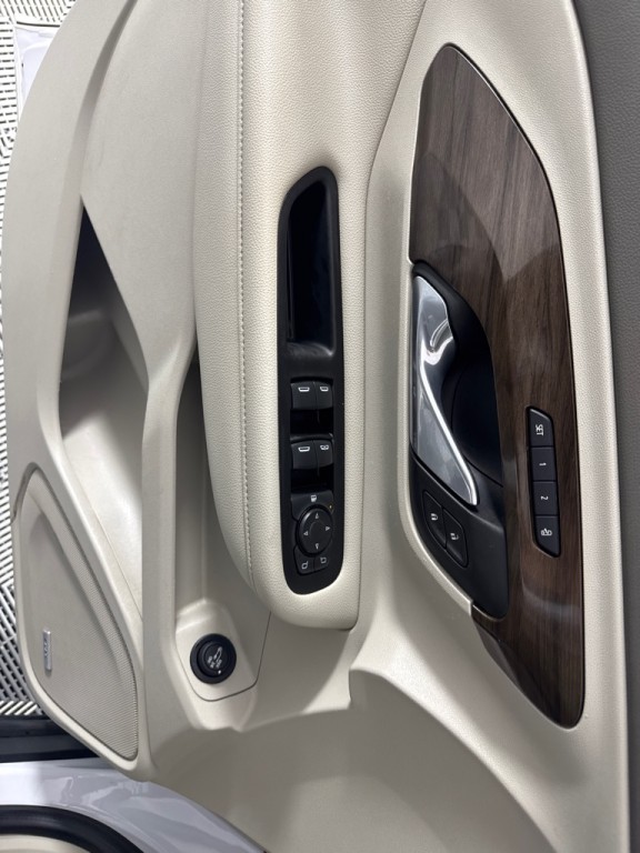 2020 GMC Terrain Image 13