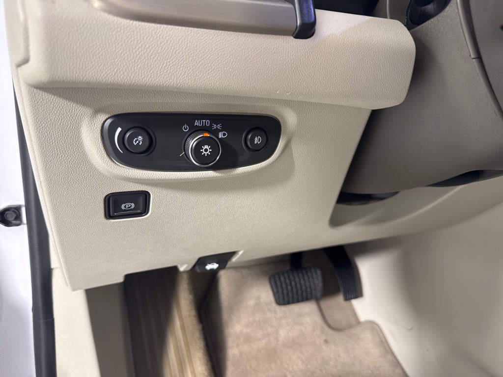 2020 GMC Terrain Image 17
