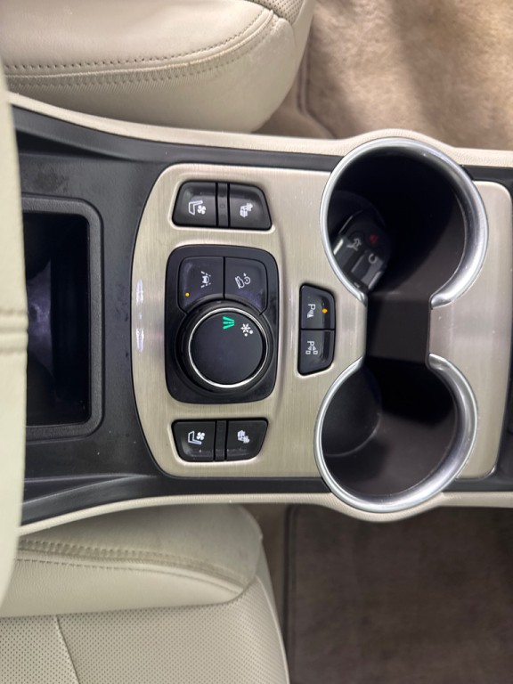 2020 GMC Terrain Image 22