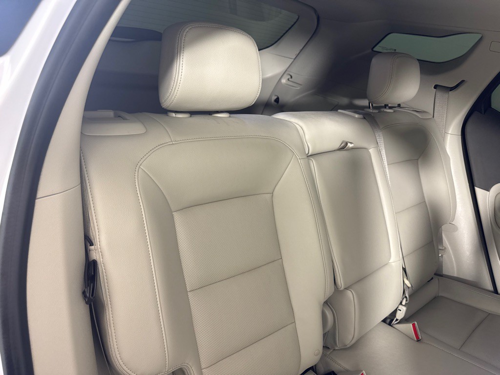 2020 GMC Terrain Image 27