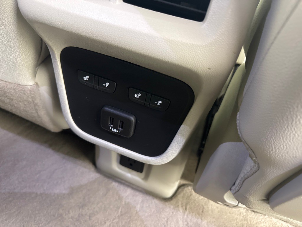 2020 GMC Terrain Image 31