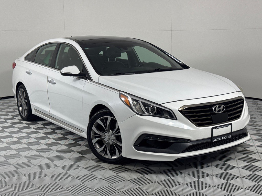 2015 Hyundai Sonata Image 2
