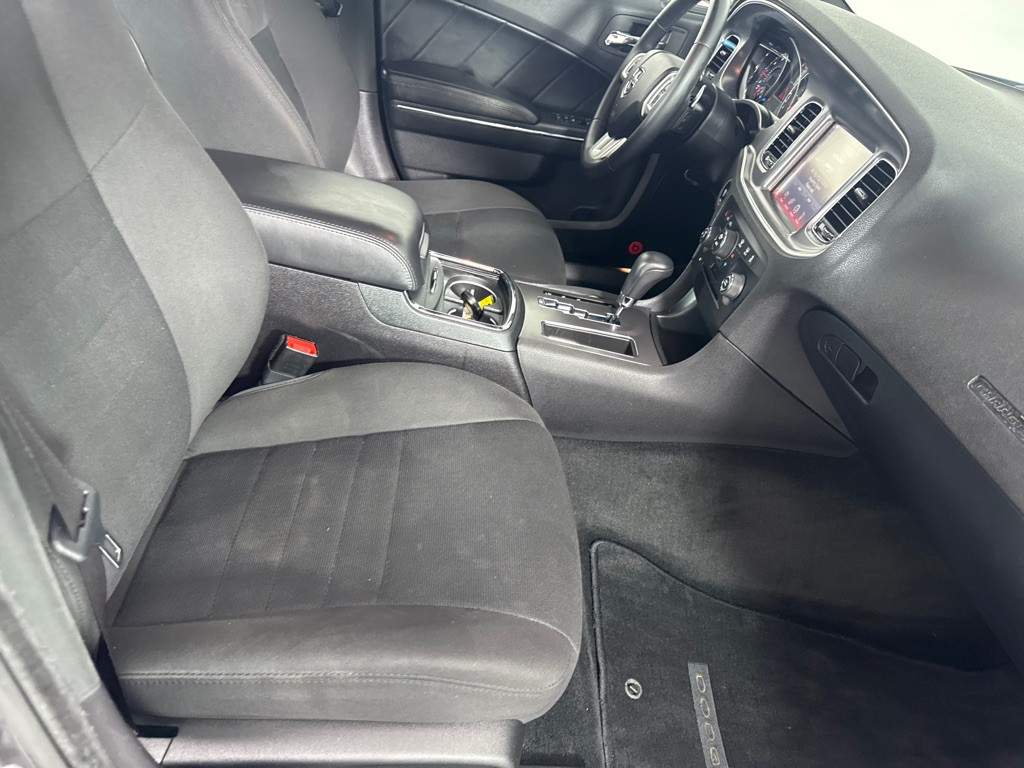 2014 Dodge Charger Image 24