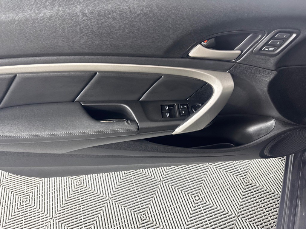 2012 Honda Accord Image 11