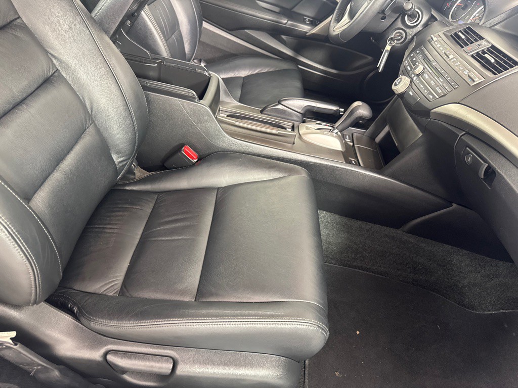 2012 Honda Accord Image 21