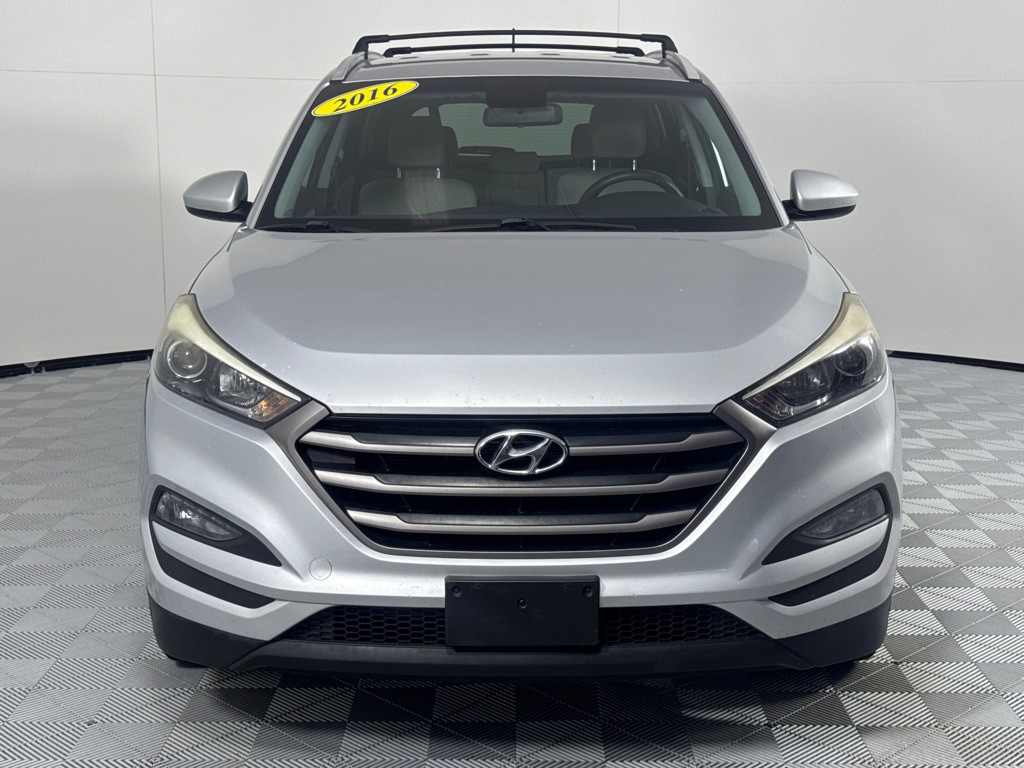 2016 Hyundai Tucson Image 8