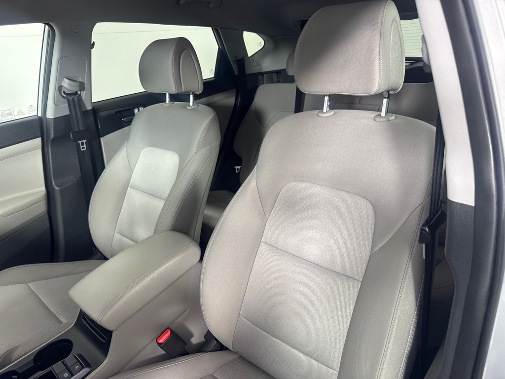 2016 Hyundai Tucson Image 11