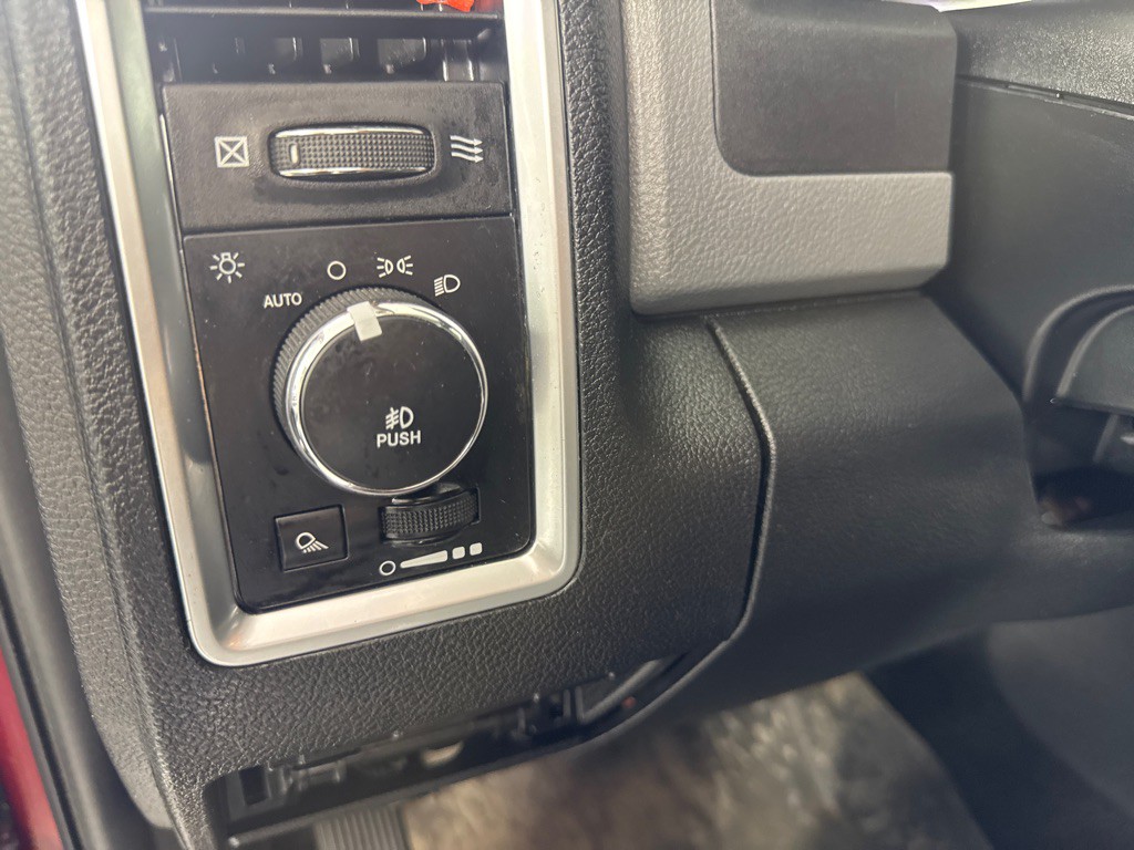 2016 RAM 1500 Image 15