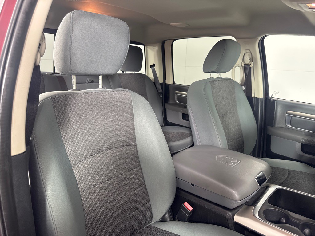 2016 RAM 1500 Image 24