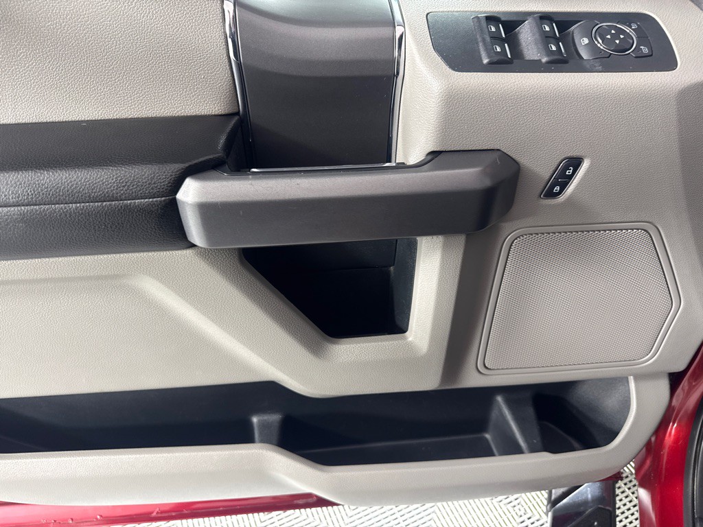 2015 Ford F-150 Image 10