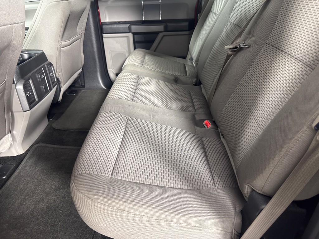 2015 Ford F-150 Image 17