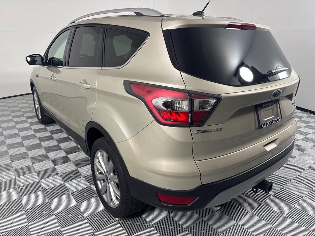 2017 Ford Escape Image 8