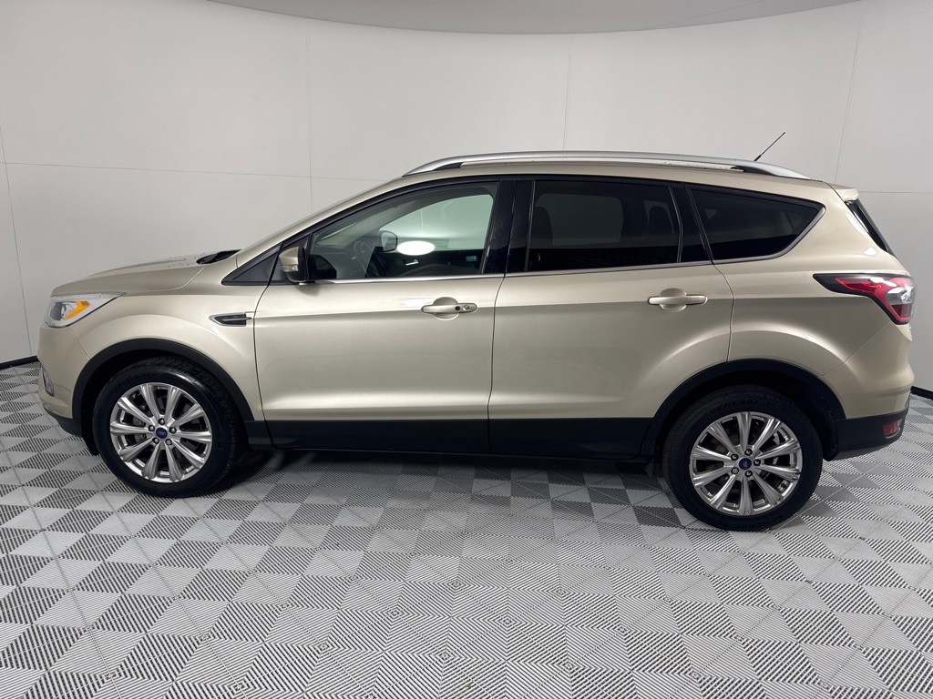 2017 Ford Escape Image 9