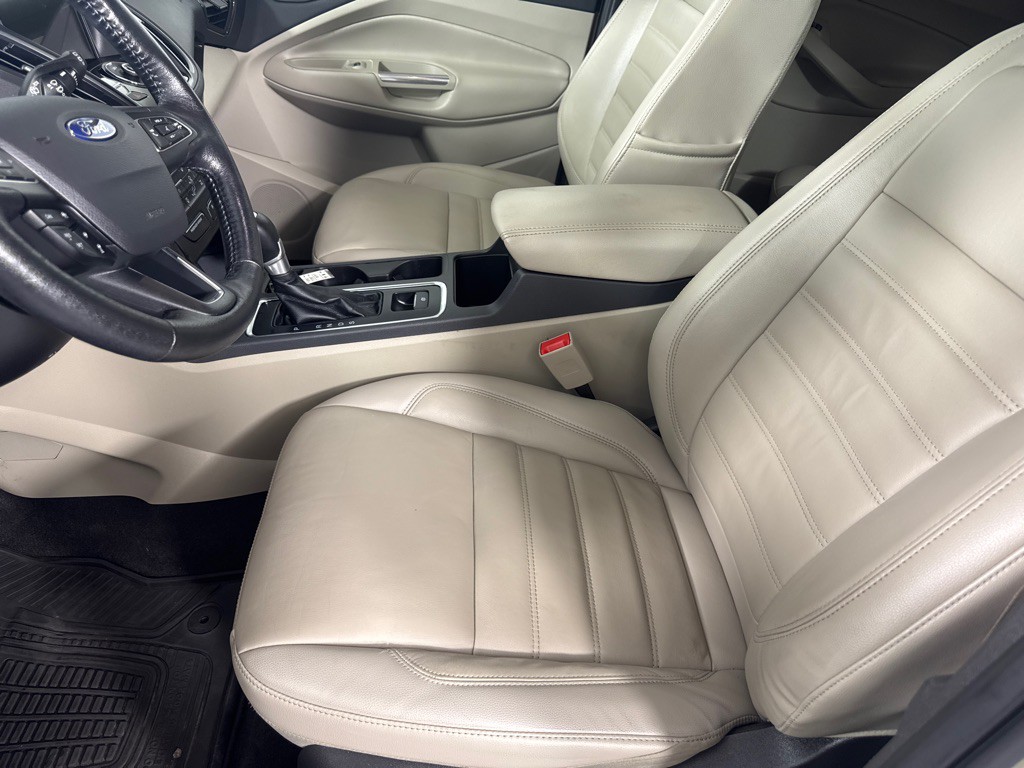 2017 Ford Escape Image 14