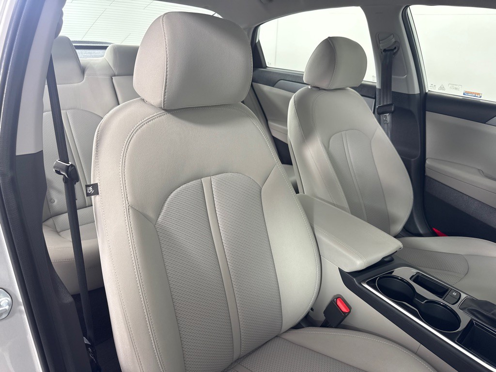 2019 Hyundai Sonata Image 24