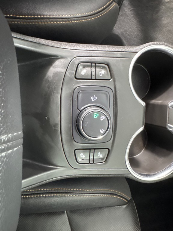 2018 GMC Terrain Image 18