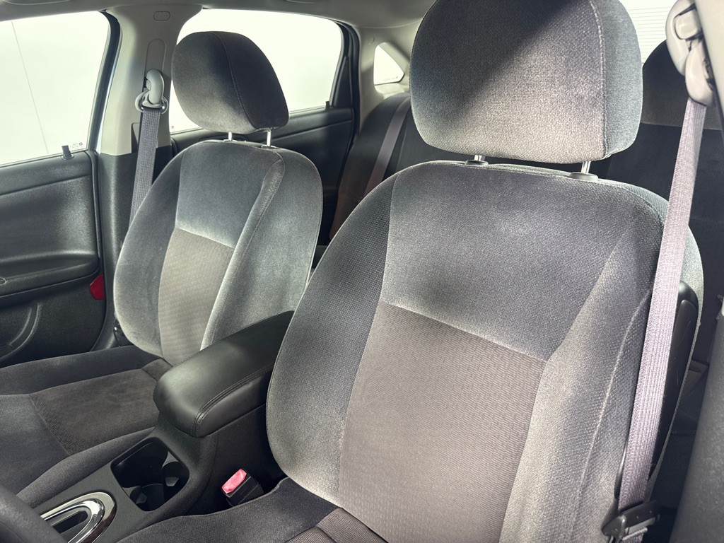 2013 Chevrolet Impala Image 12