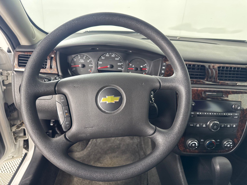 2013 Chevrolet Impala Image 14