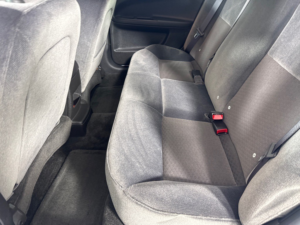 2013 Chevrolet Impala Image 17