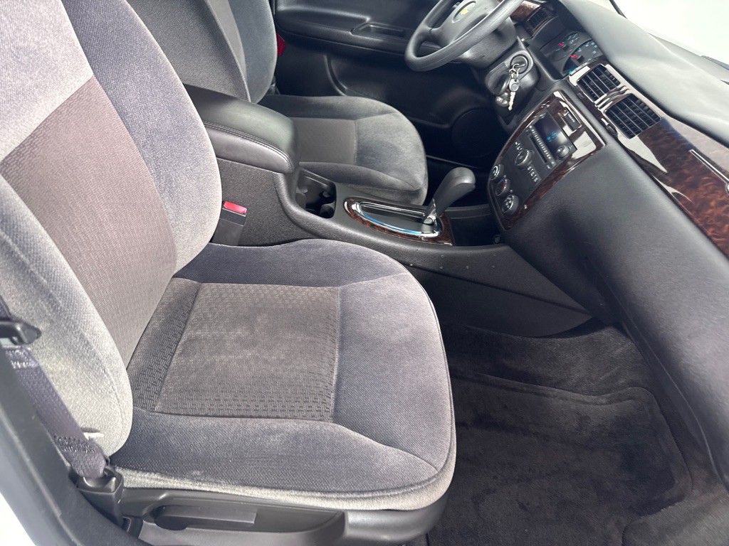 2013 Chevrolet Impala Image 21
