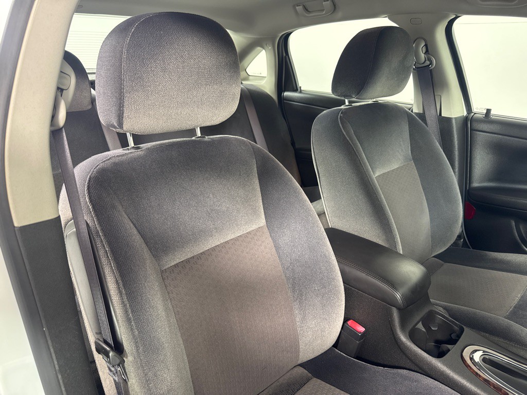2013 Chevrolet Impala Image 22