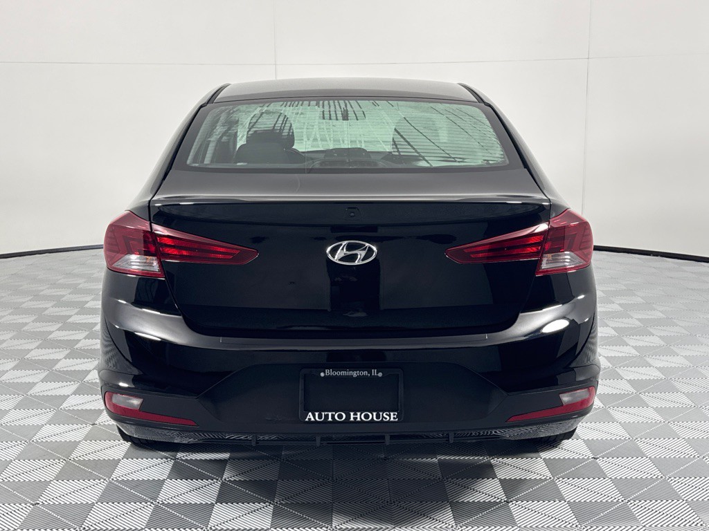 2019 Hyundai Elantra Image 6