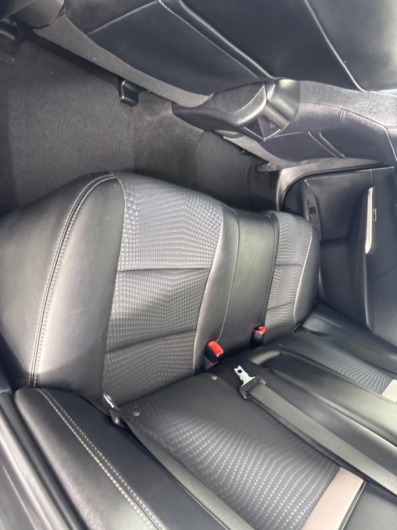 2014 Toyota Camry Image 16