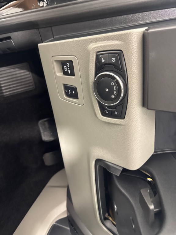 2017 Ford F-150 Image 15