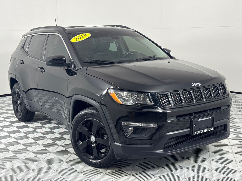 2018 Jeep Compass Image 2