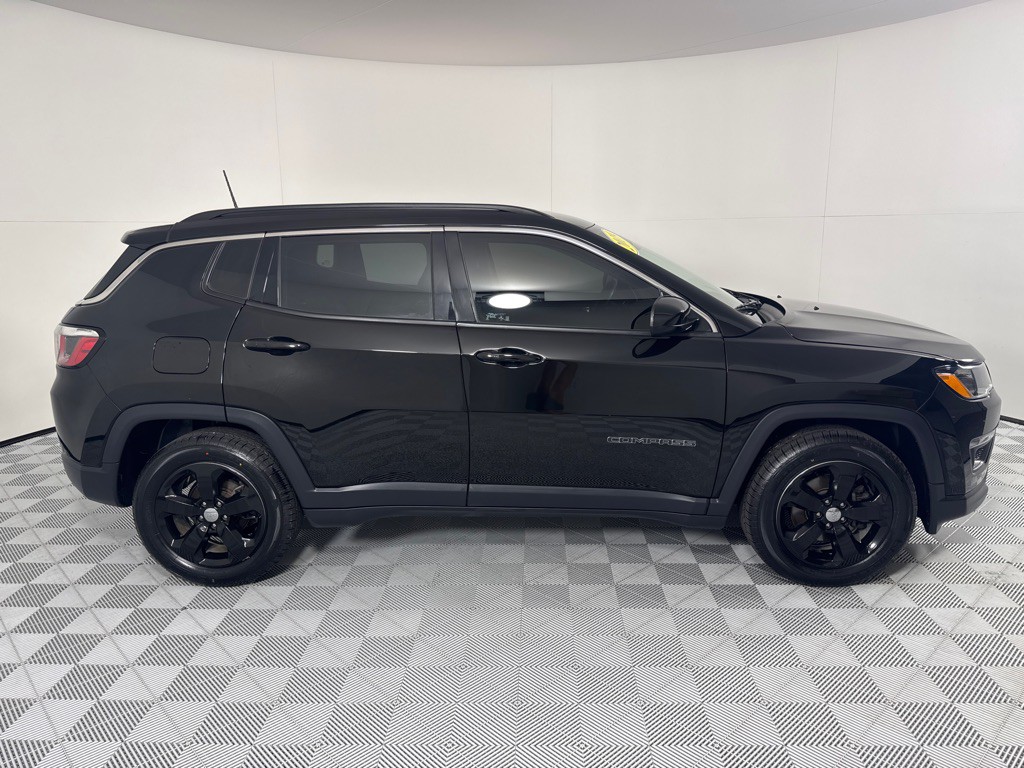 2018 Jeep Compass Image 4