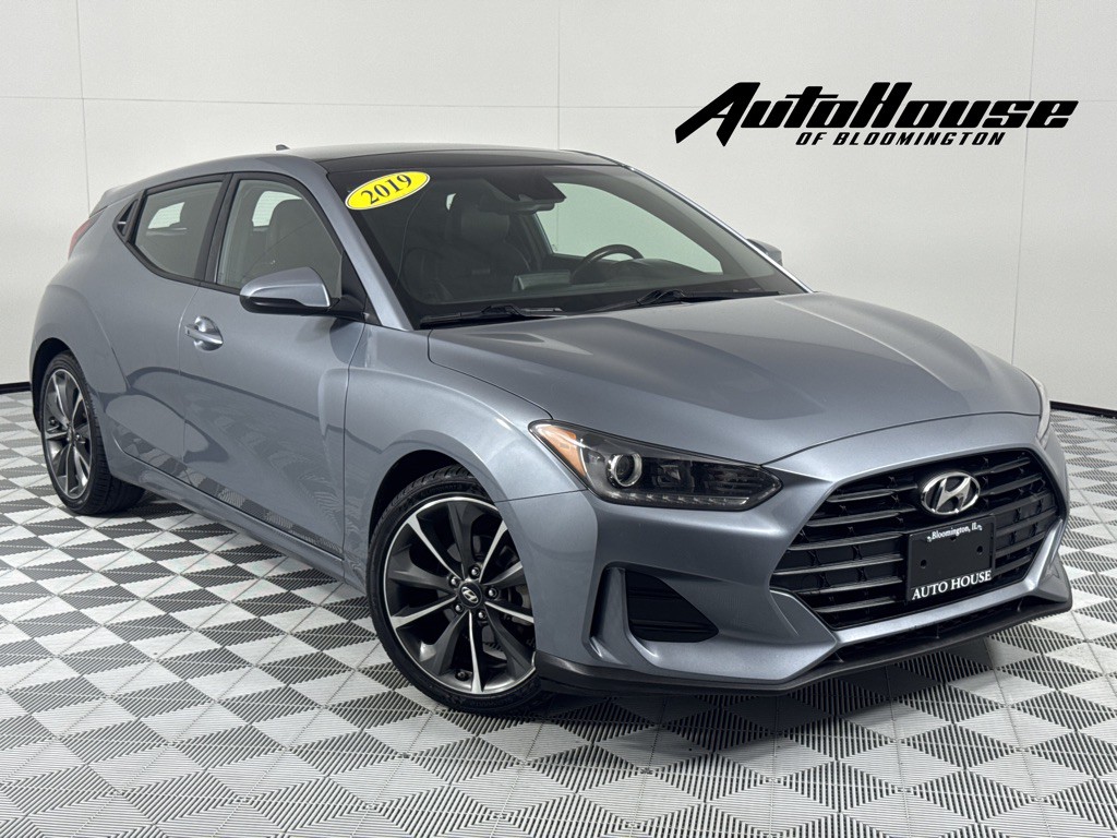 2019 Hyundai Veloster Image 1