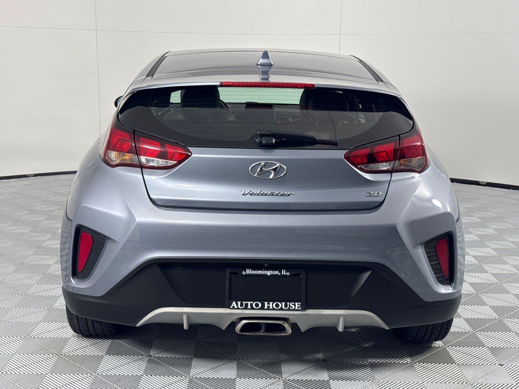 2019 Hyundai Veloster Image 6