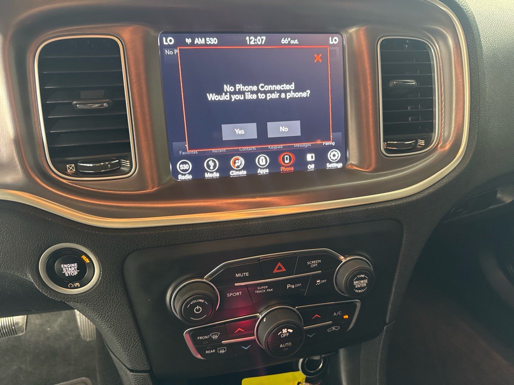 2019 Dodge Charger Image 18