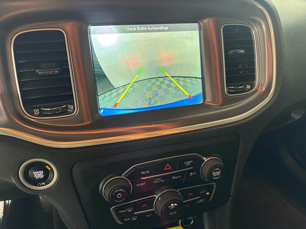 2019 Dodge Charger Image 19