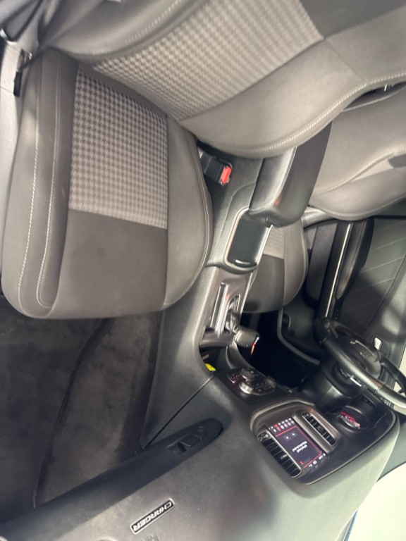 2019 Dodge Charger Image 25