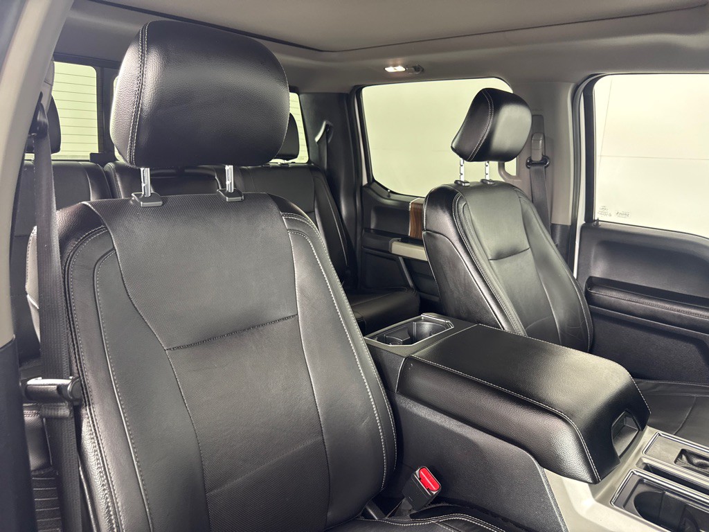 2015 Ford F-150 Image 28