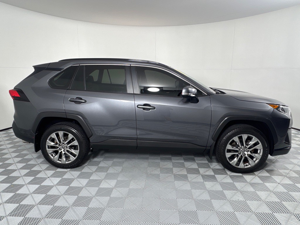 2021 Toyota Rav4 Image 4
