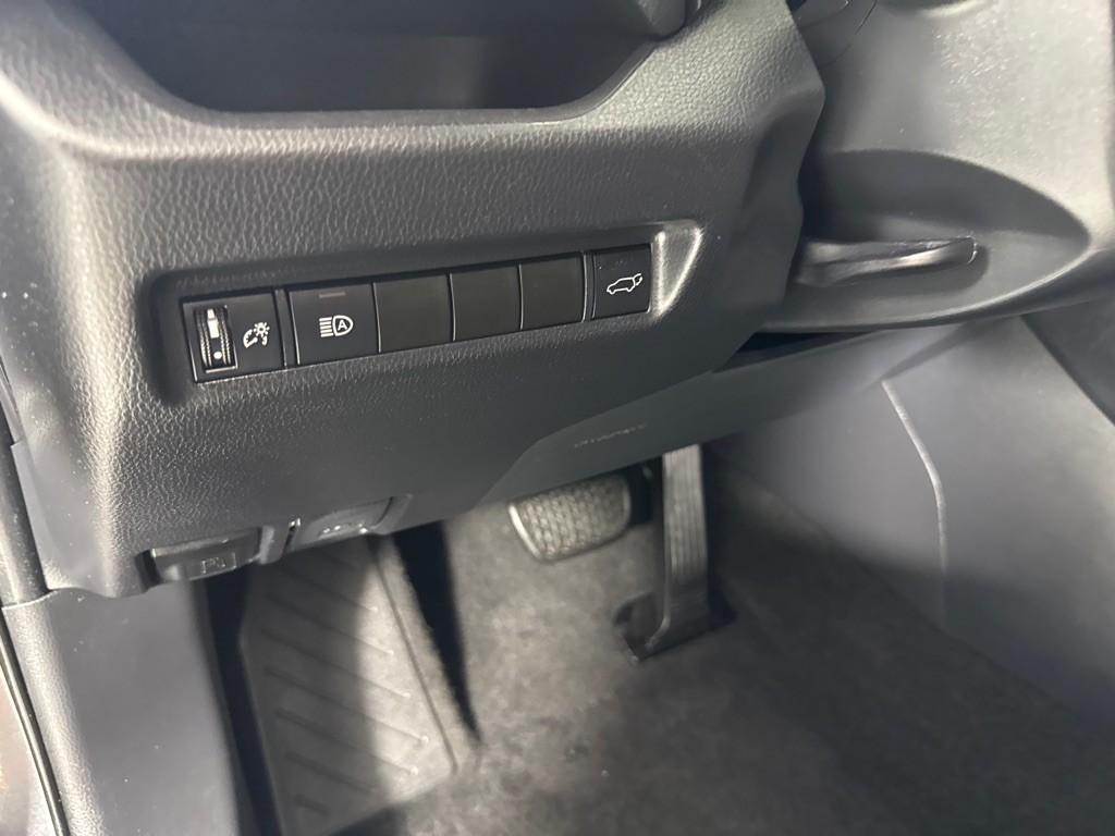 2021 Toyota Rav4 Image 17