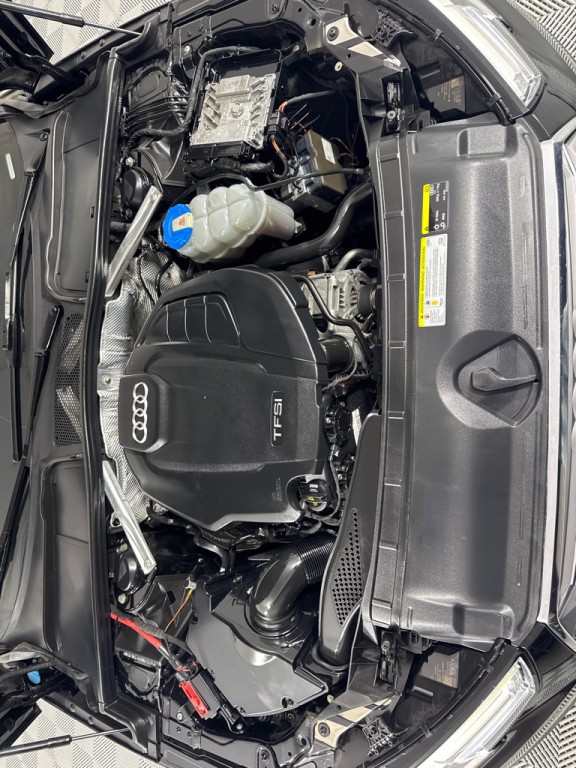 2017 Audi A4 Image 30