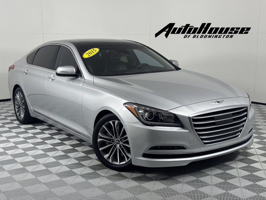 2015 Hyundai Genesis Image 1