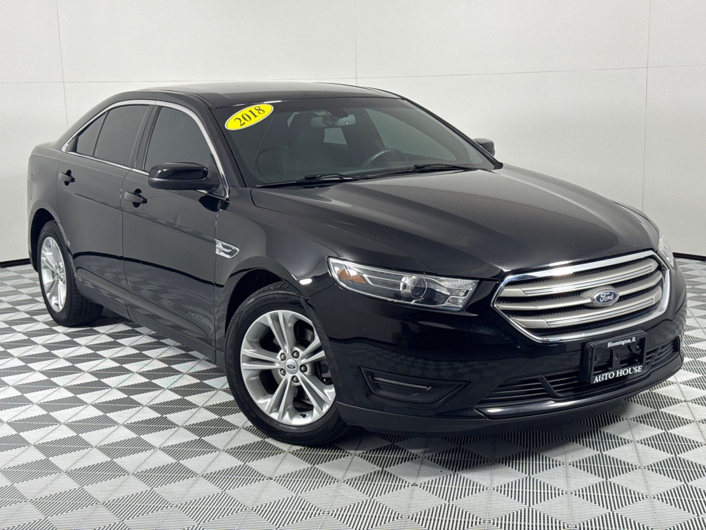 2018 Ford Taurus Image 2